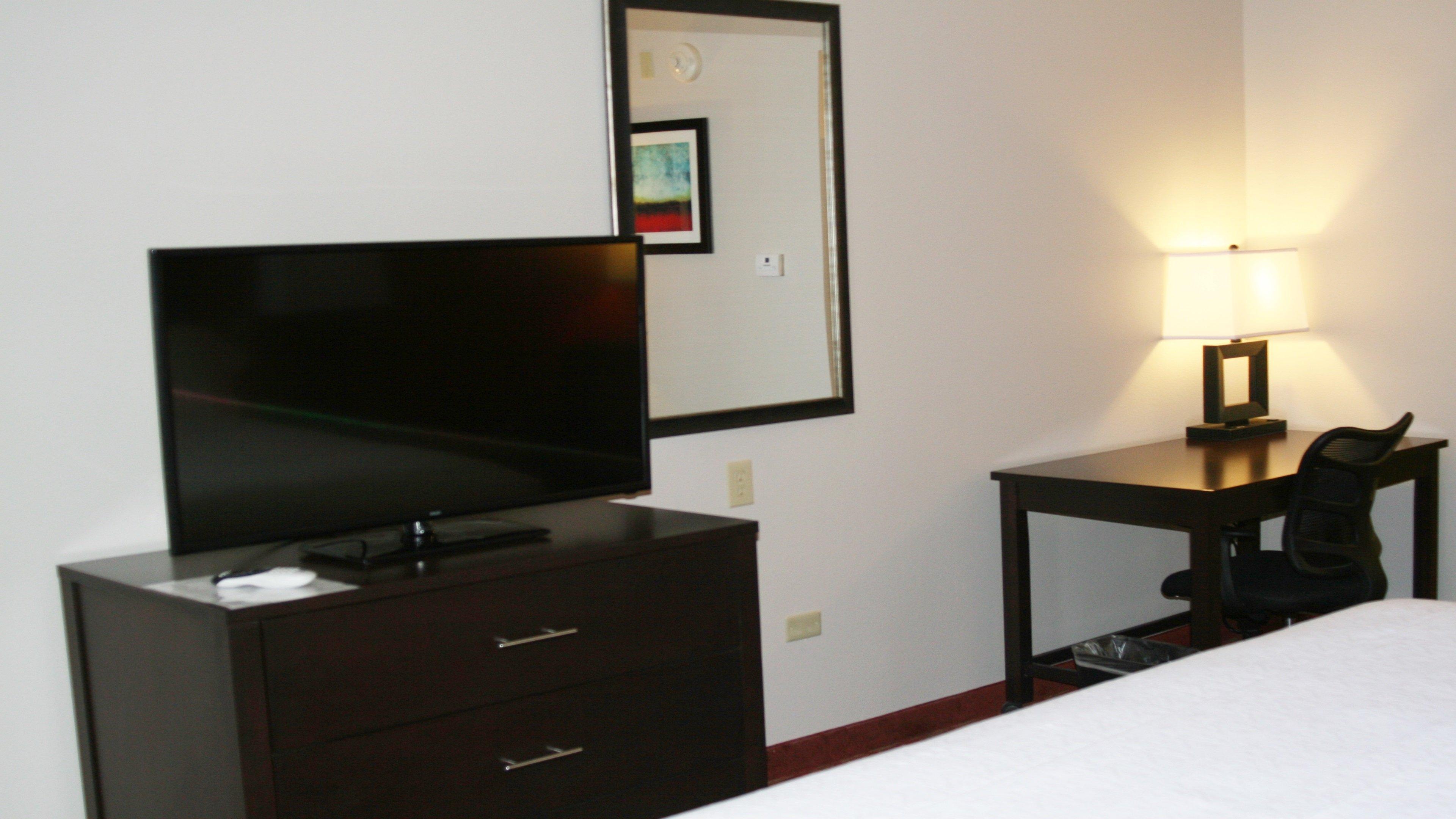 Holiday Inn Guin By Ihg Twin Exterior photo