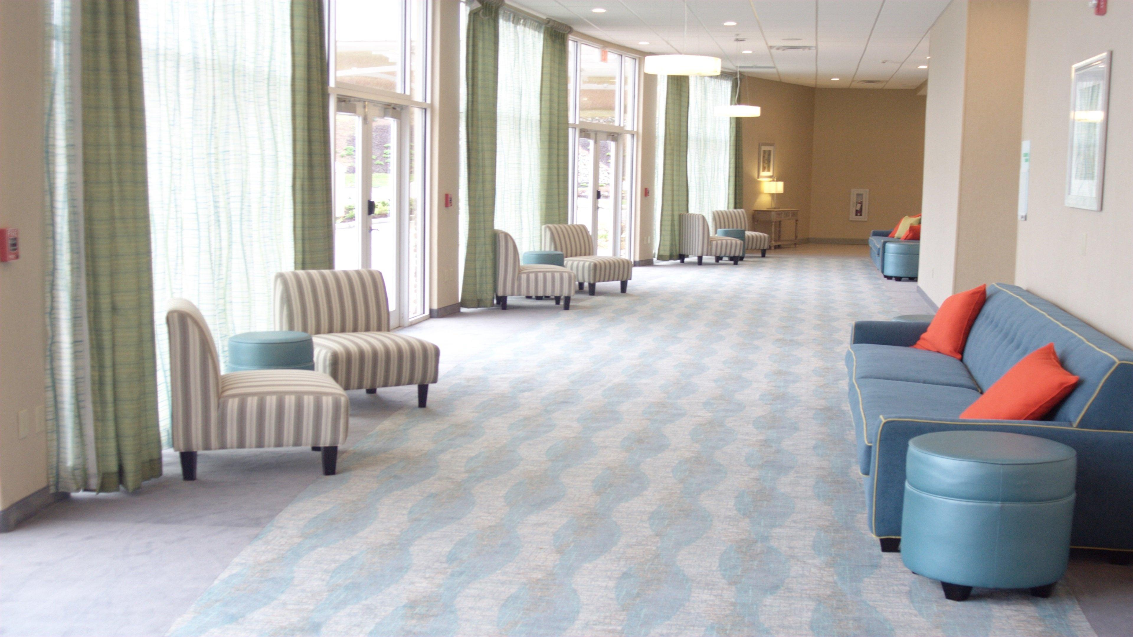 Holiday Inn Guin By Ihg Twin Exterior photo