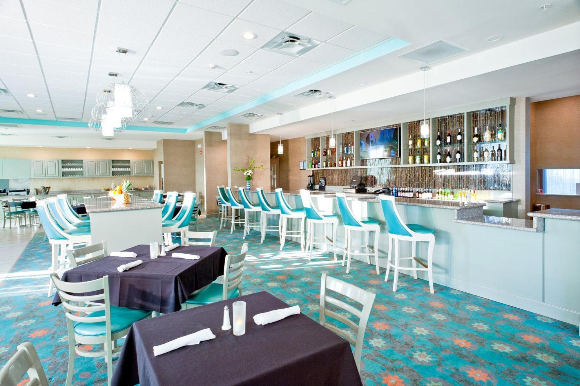 Holiday Inn Guin By Ihg Twin Exterior photo
