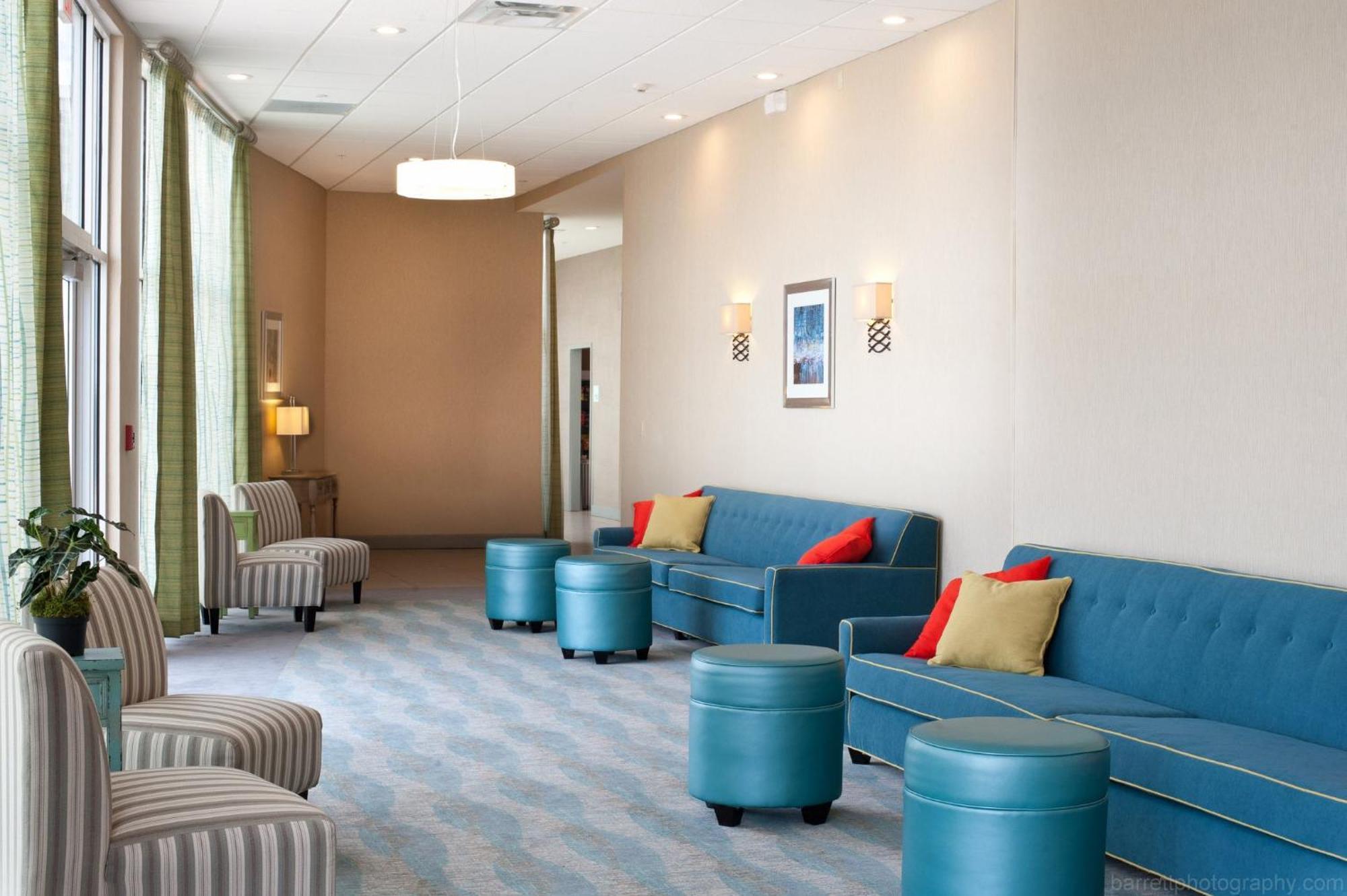 Holiday Inn Guin By Ihg Twin Exterior photo