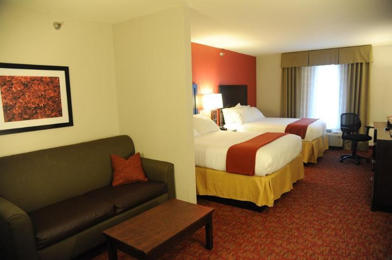 Holiday Inn Guin By Ihg Twin Exterior photo